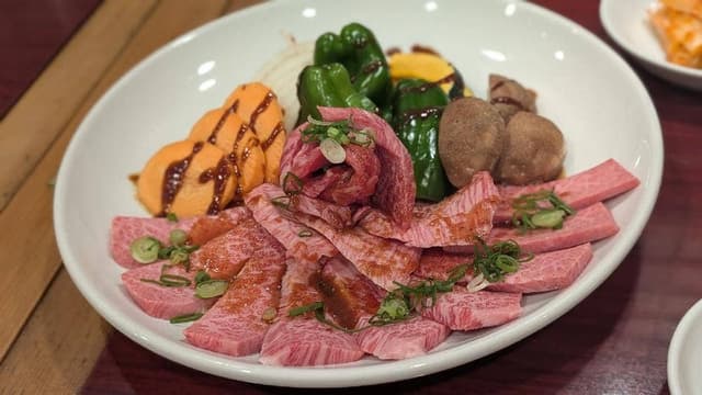 焼肉 味園 本店 - サブ画像1