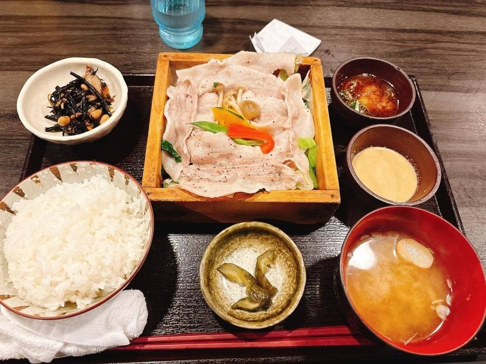 弐屋