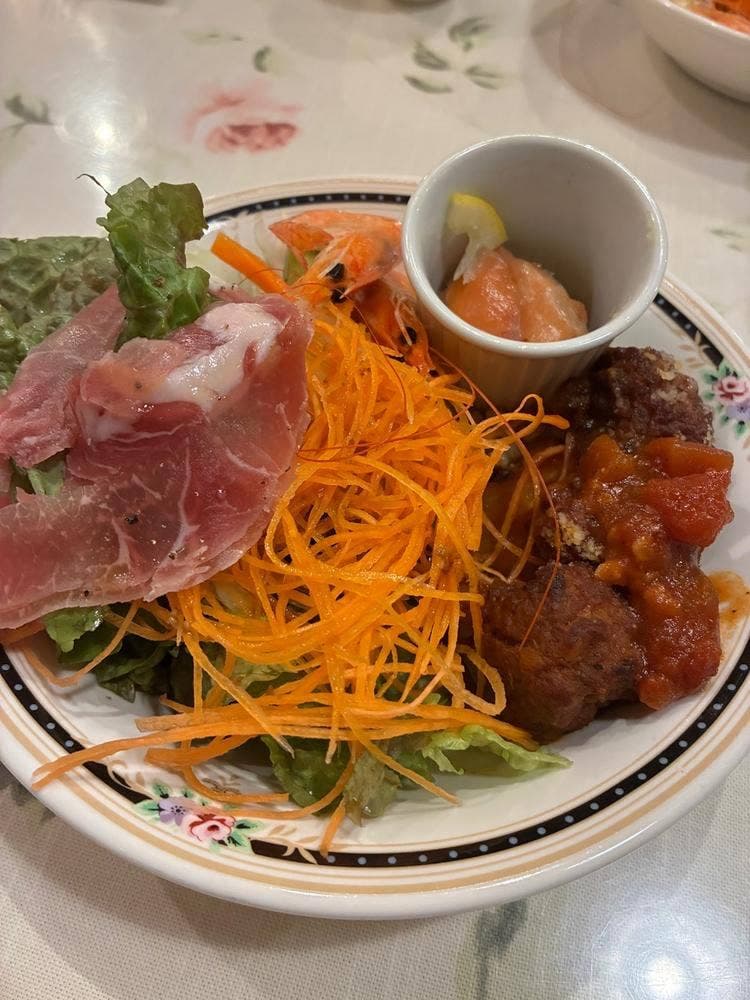 キャナリィ ロウ 本店