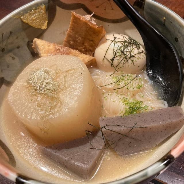 炉端とホルモンと串焼きとおでん とっとっと 梅田東通り店 - サブ画像1
