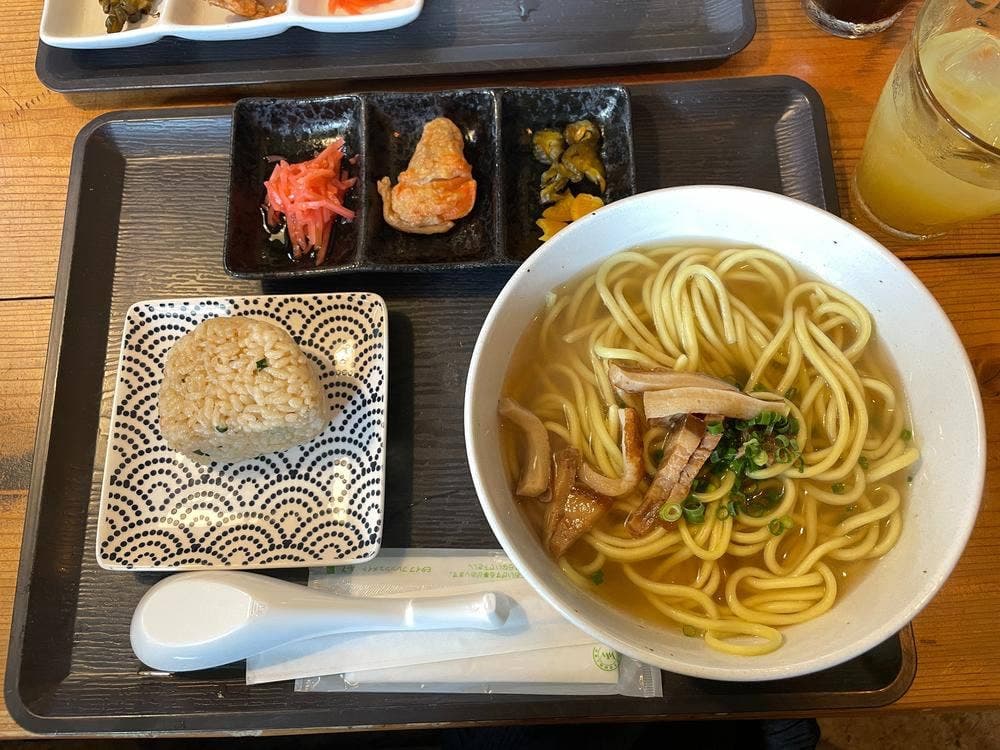 麺処＆カフェ トリコ食堂