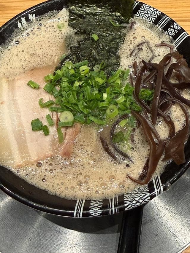 博多一双 新横浜ラーメン博物館店 - サブ画像1