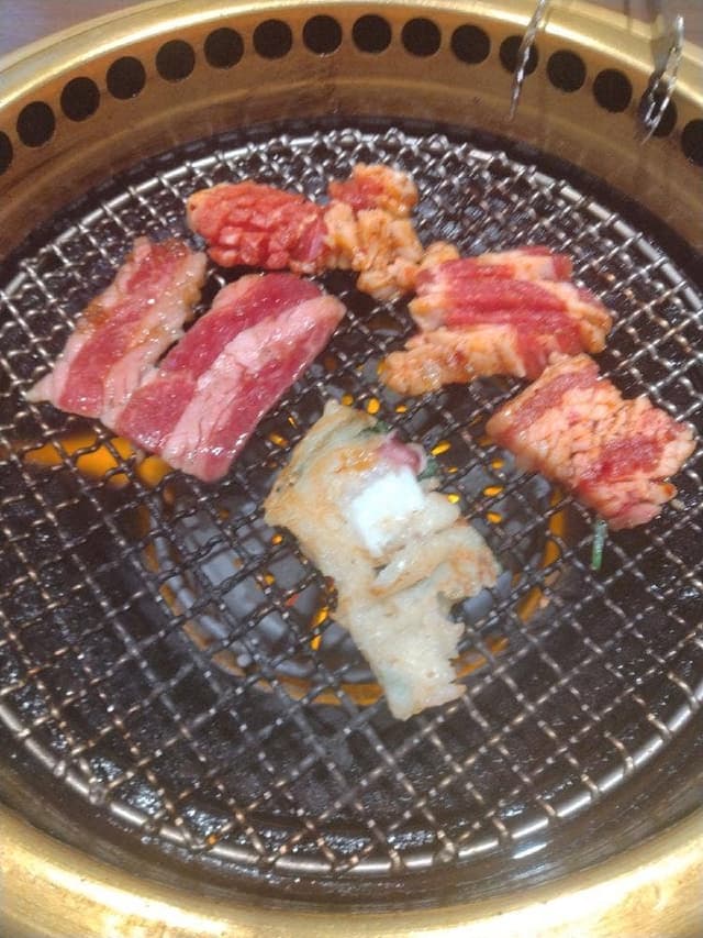 焼肉や漫遊亭 新田店 - サブ画像1