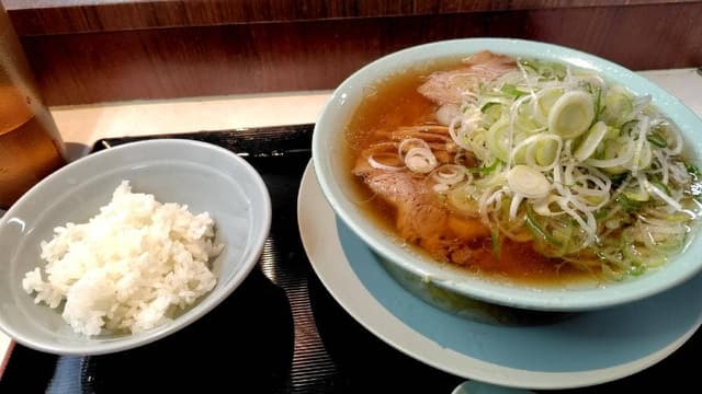 新橋ニューともちんラーメン 川崎駅前店 - サブ画像2