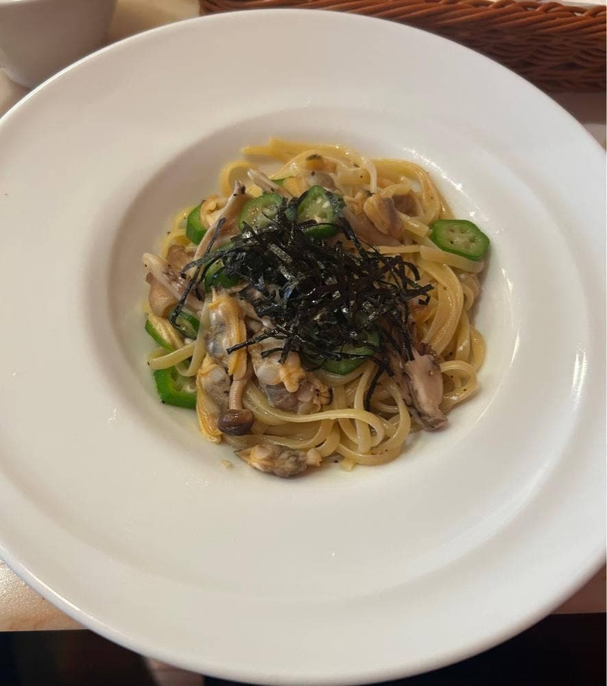 Bakery Cafe Refrain 曽根本店
