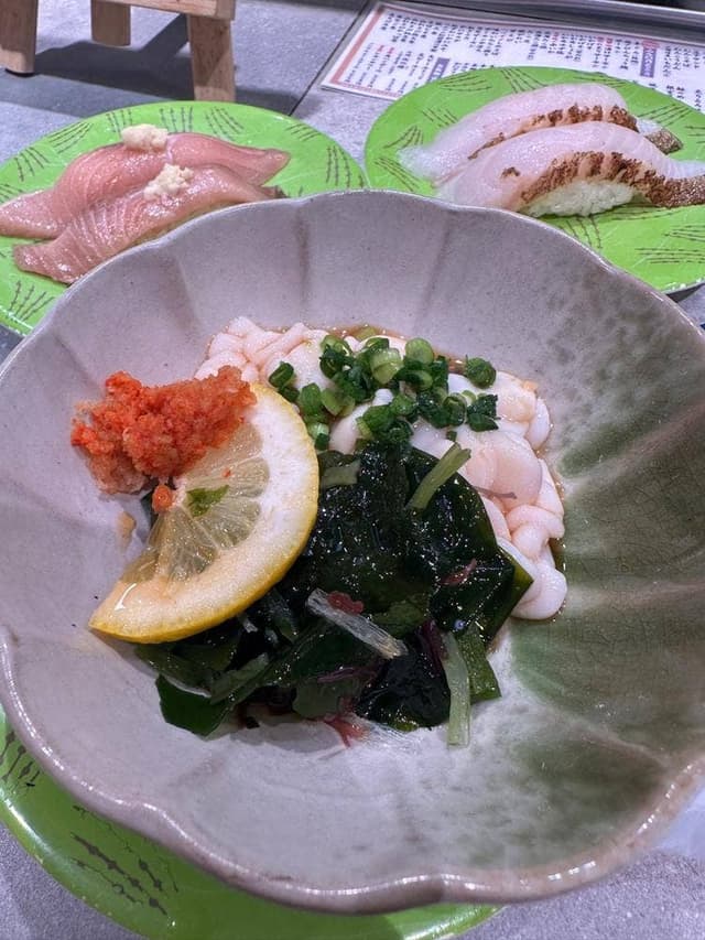 回転寿司 根室花まる メトロエム後楽園店 - サブ画像1