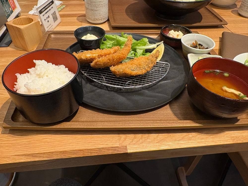 レストラン なぎの木キッチン