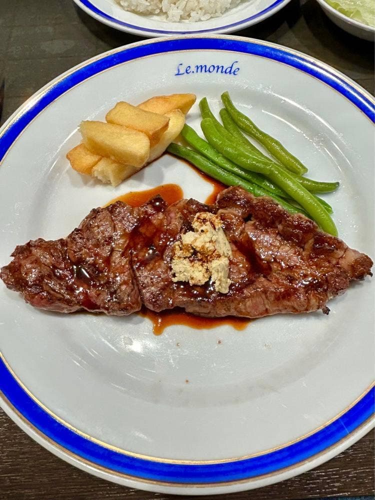 Le Monde 新宿店