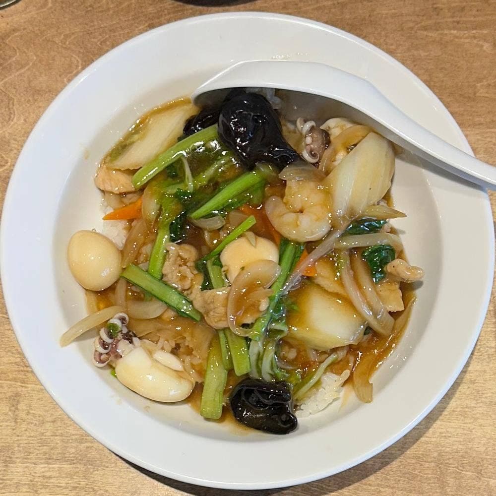 俺流餃子楼飯店 下北沢店