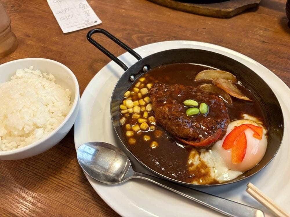 洋食とらひげ