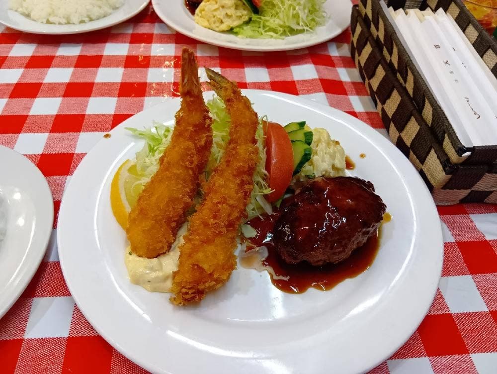 洋食 大吉