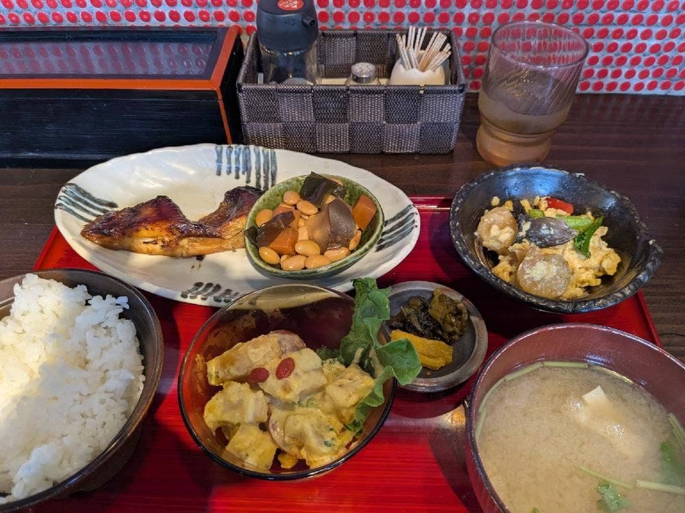 食事の店 さん花