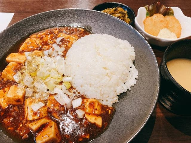 麻婆豆腐TOKYO 福岡西新店 - サブ画像2