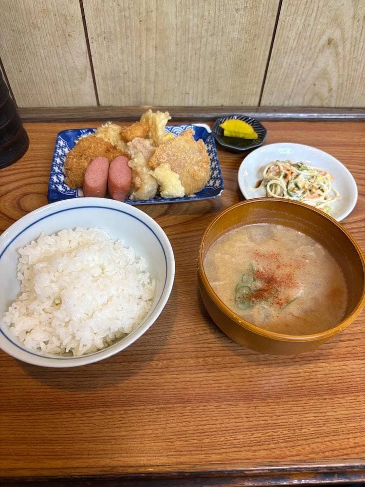 大衆食堂 山田屋