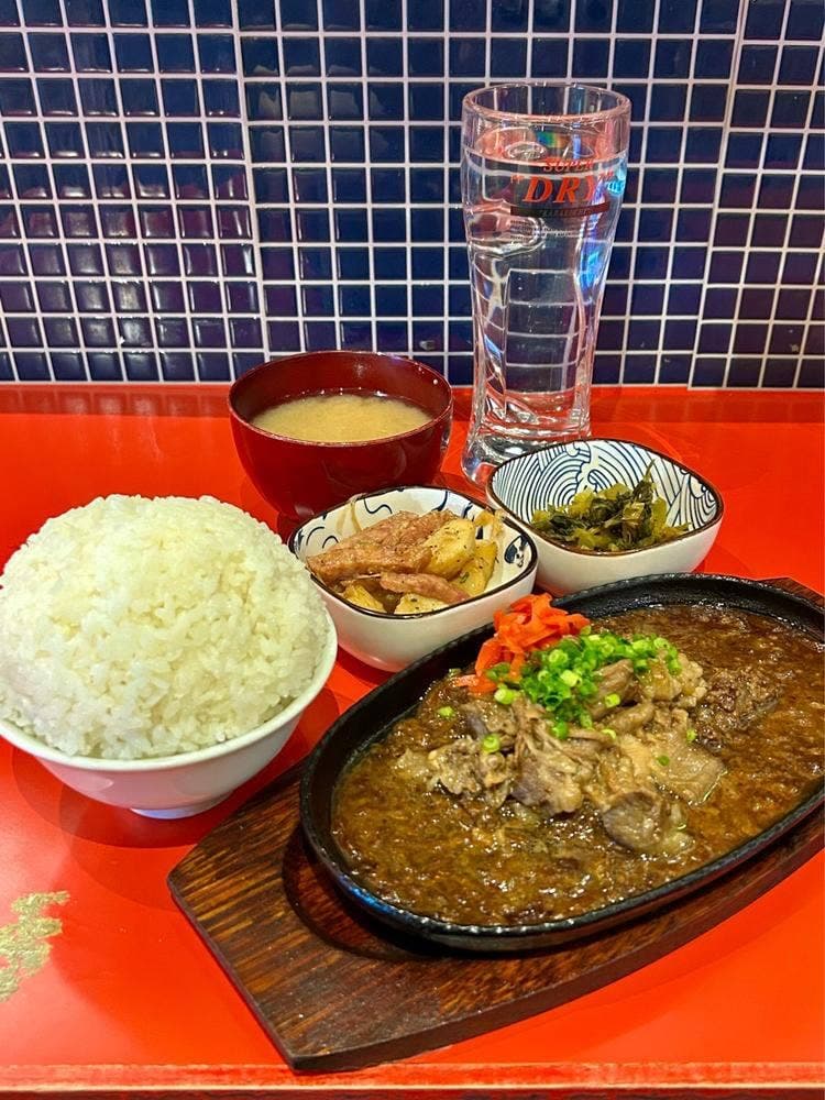 九州サカバ つんつくつん 小虎小路店
