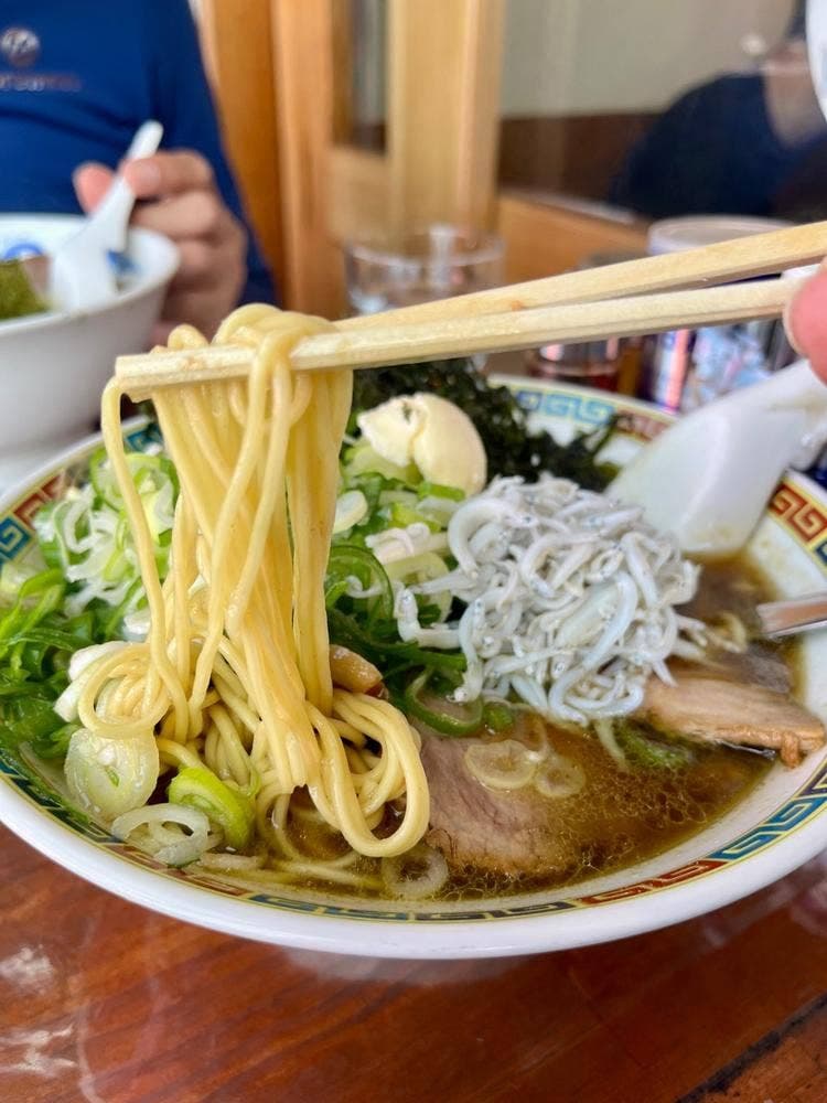 貝だし地鶏中華そば あん藤 えのしま店
