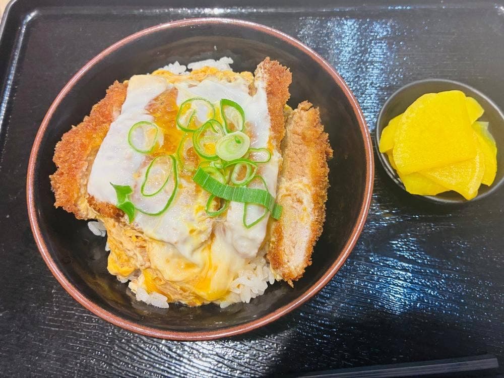 かつ丼 吉兵衛 プロメナ神戸店