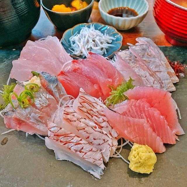 平塚漁港の食堂 - サブ画像2