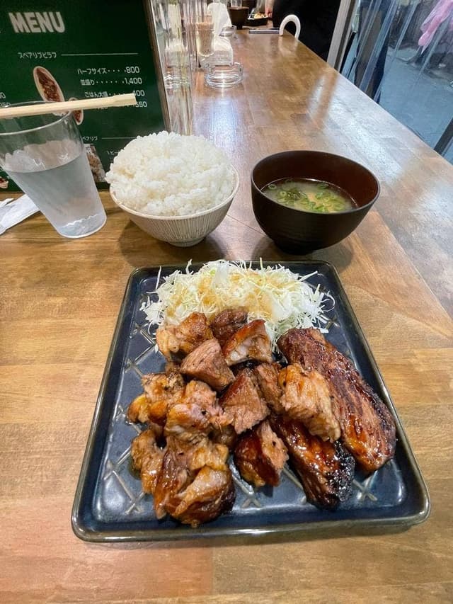 GOLD KITCHEN 大阪店 - サブ画像1