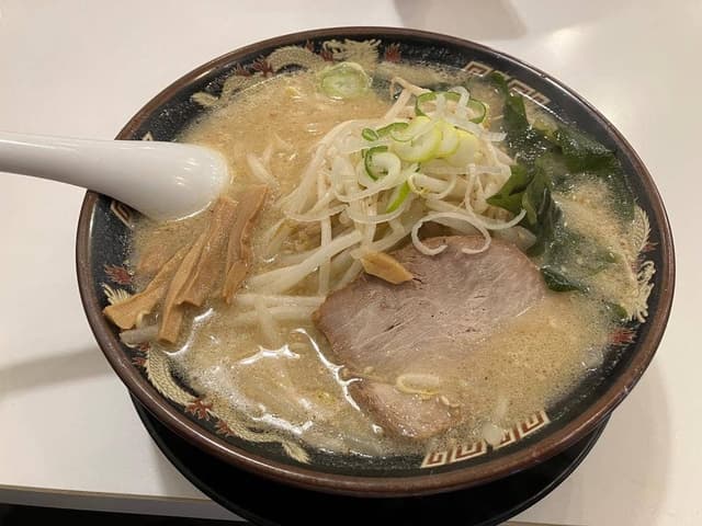 北海道らーめん みそ熊 新橋店 - サブ画像1