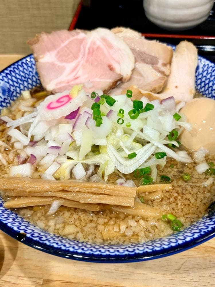 厳選煮干しらーめん 初代 にぼ助