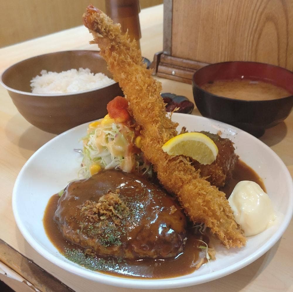 洋食 ぺいざん