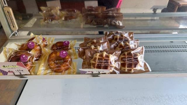 芝崎菓子店 入遠野店 - サブ画像1