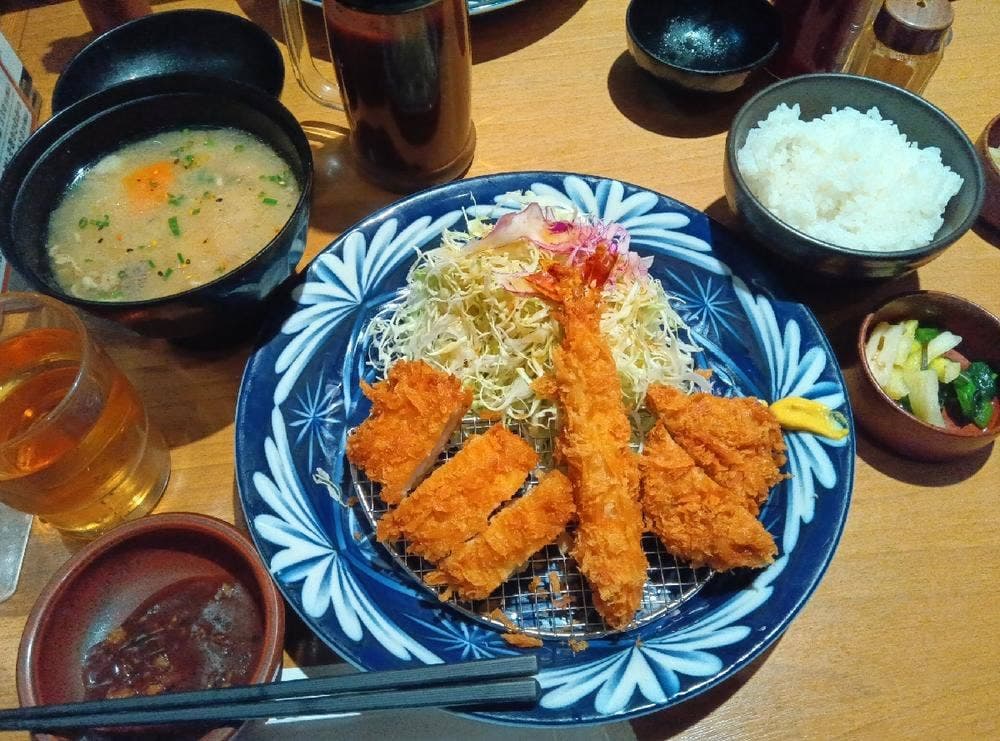 とんかついなば和幸 田町センタービル店
