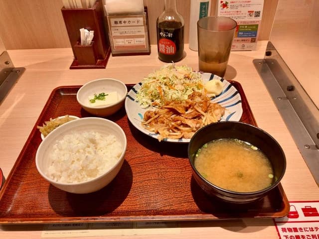 やよい軒 西新宿店 - サブ画像1