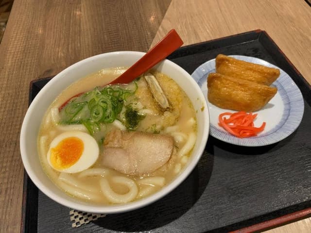 因幡うどん 福岡空港店 - サブ画像2