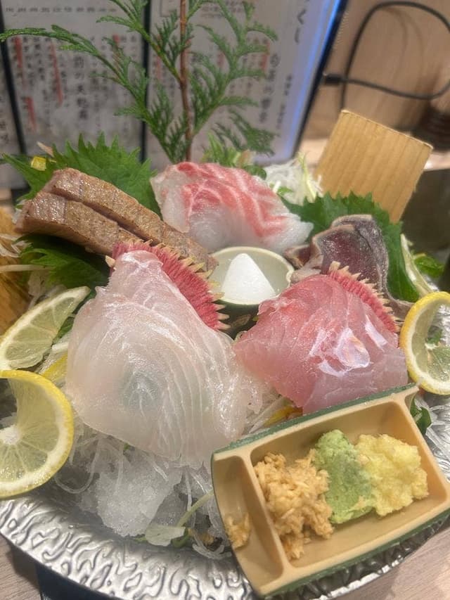板前バル LIVE FISH MARKET 日比谷グルメゾン店 - サブ画像1