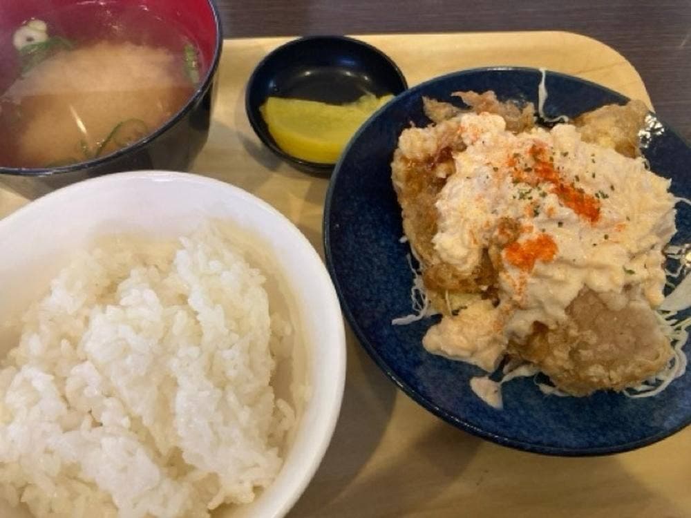 チキン南蛮専門店 米泥坊