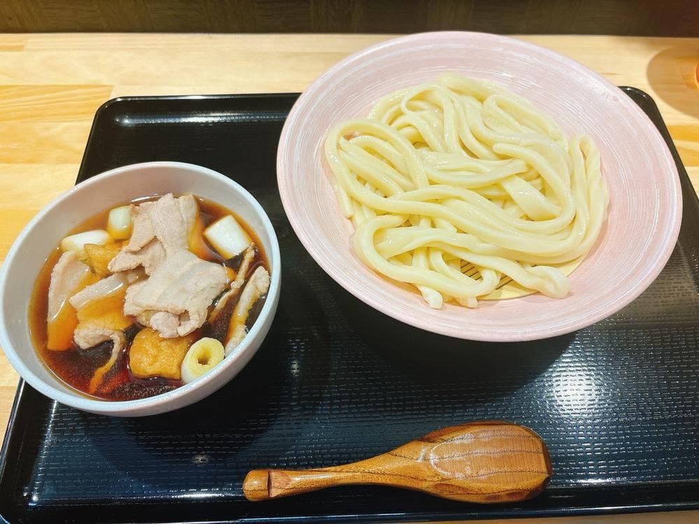 肉汁うどん 桜 sakura