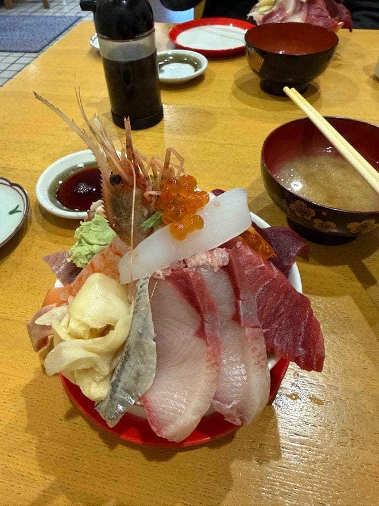 海鮮・寿司処 大漁 見附店