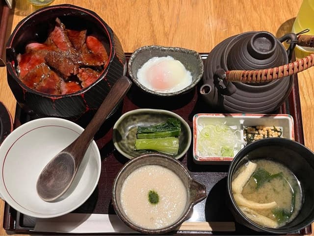 和牛ひつまぶし 六重亭 - サブ画像3