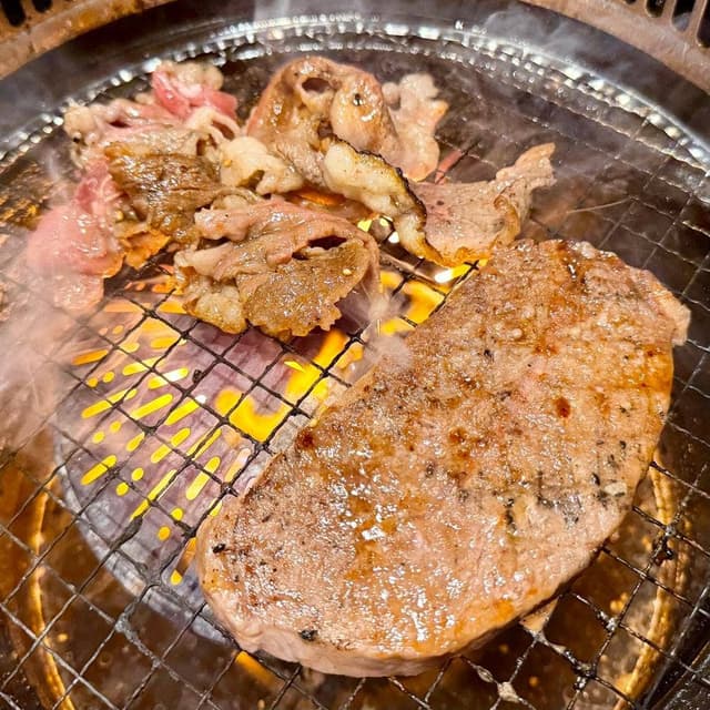 焼肉きんぐ 成田店 - サブ画像2