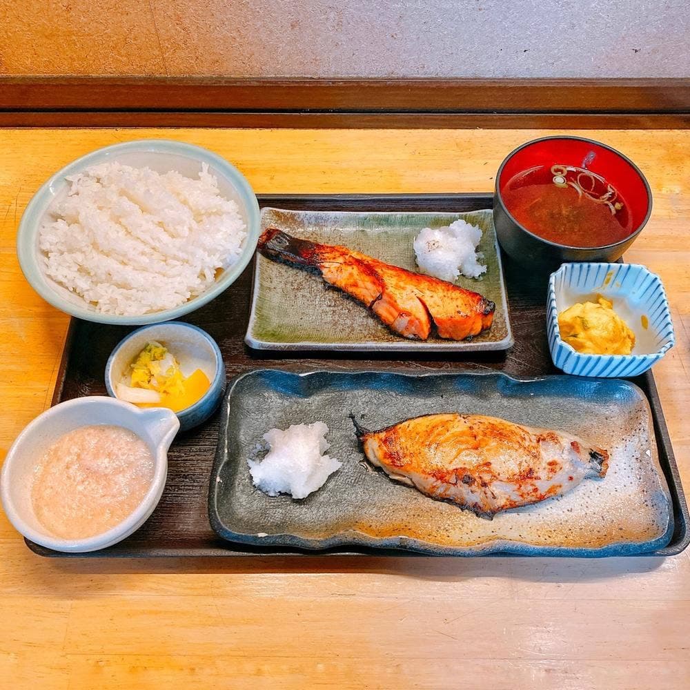 魚沼亭