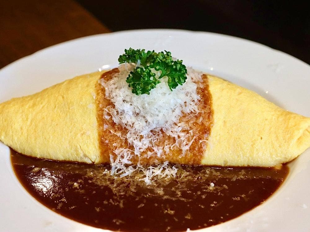 洋食とカフェ きいろのスプーン