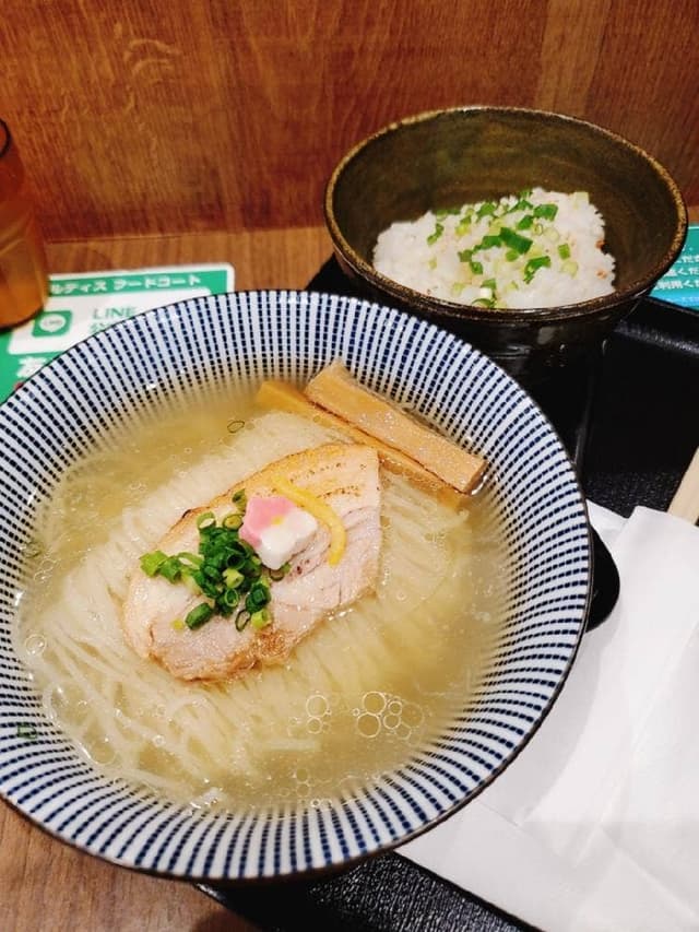 鯛塩そば灯火 千住ミルディス店 - サブ画像3