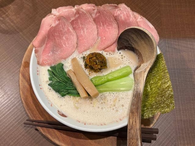 ヌードルワークス バリ 藤沢店 - サブ画像1