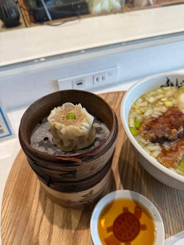 らー麺 ふじ壱 御殿場プレミアム・アウトレット店 - サブ画像1