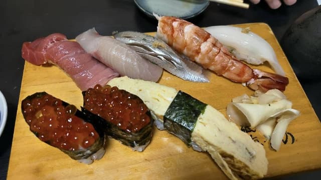 梅ぞの鮨 - サブ画像1