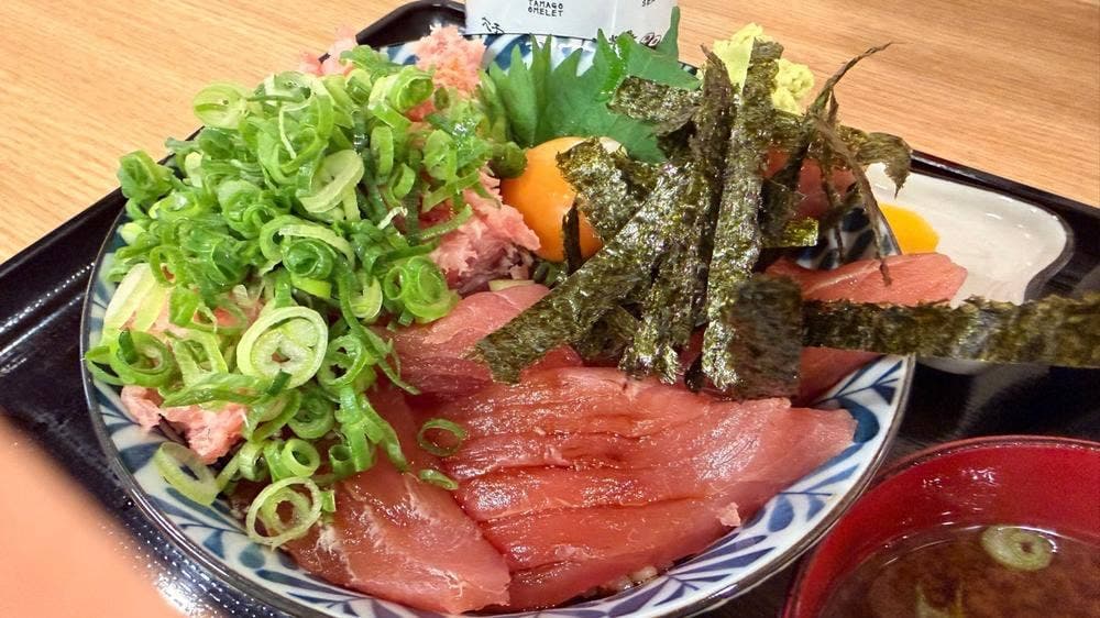 ハーバー食堂 日の出丸