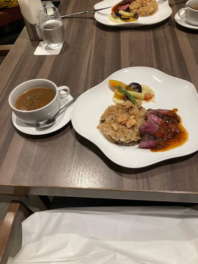 カフェ＆ダイニング Chef’s Palette サンシャインシティプリンスホテル - サブ画像1
