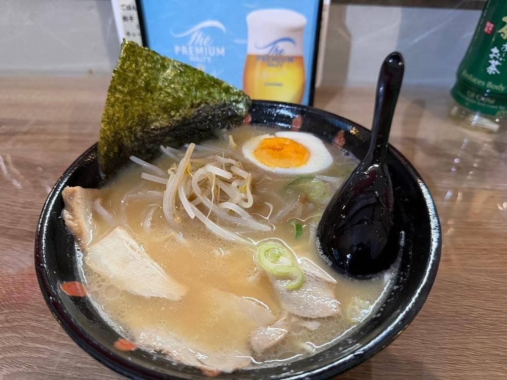 別府屋台ラーメン あかいくるま