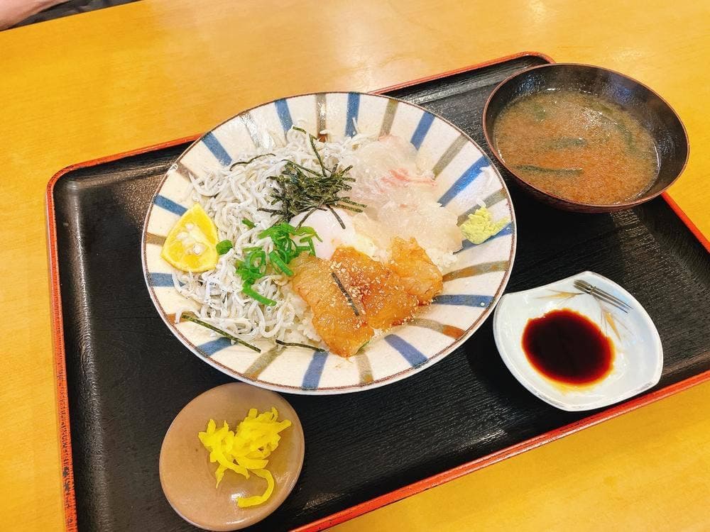 うずしお食堂