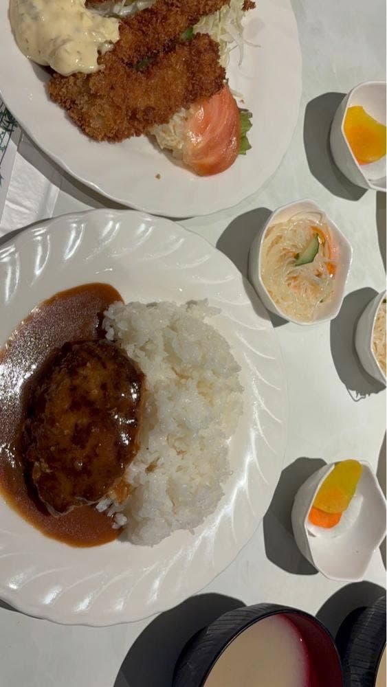 レストランなかい