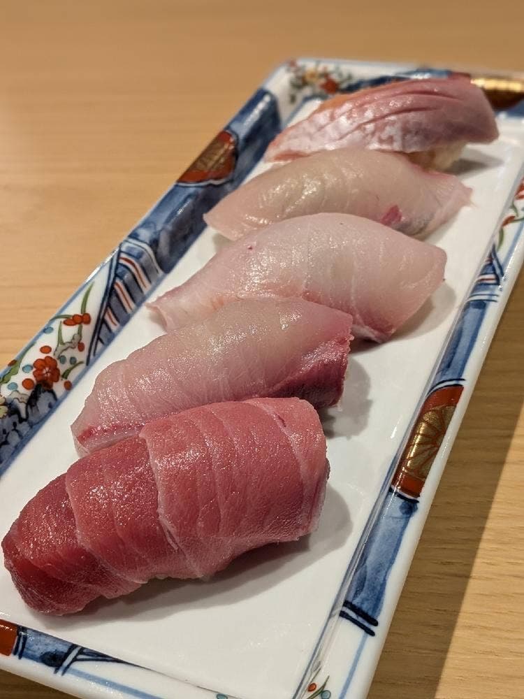鮨酒場スシトフジ 三条