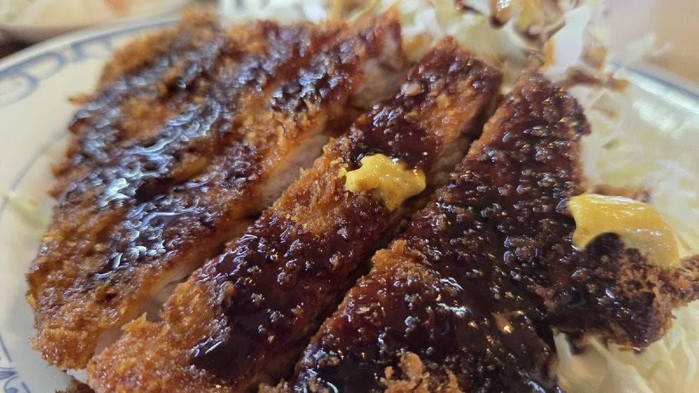 とんかつや栃谷