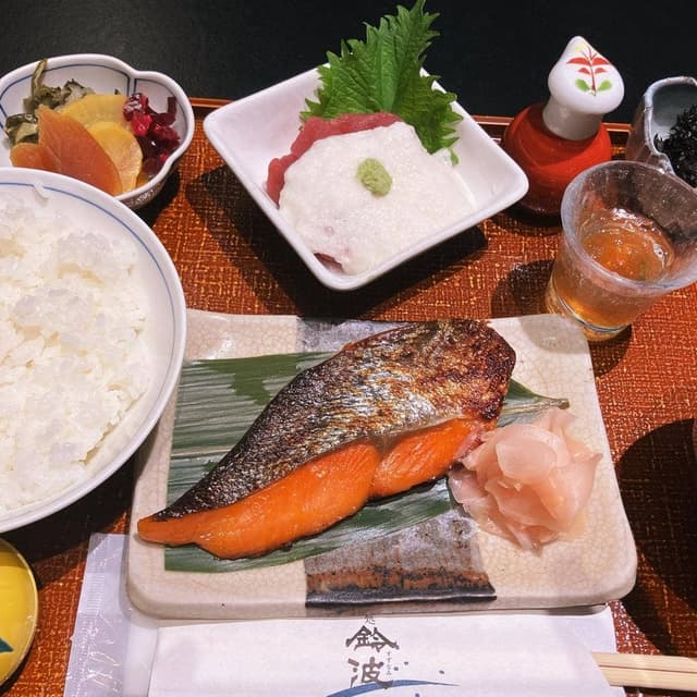 鈴波 東京ミッドタウン日比谷店 - サブ画像3